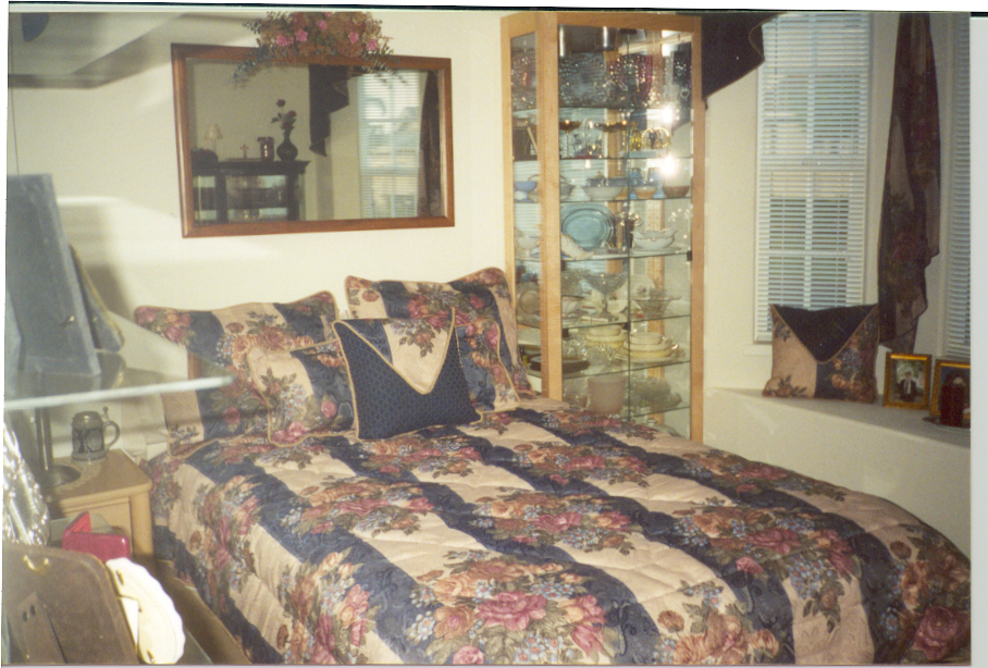 Guest Bedroom - 1