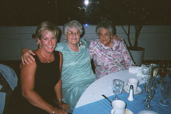 Gail, Ma, Aunt MaryLu